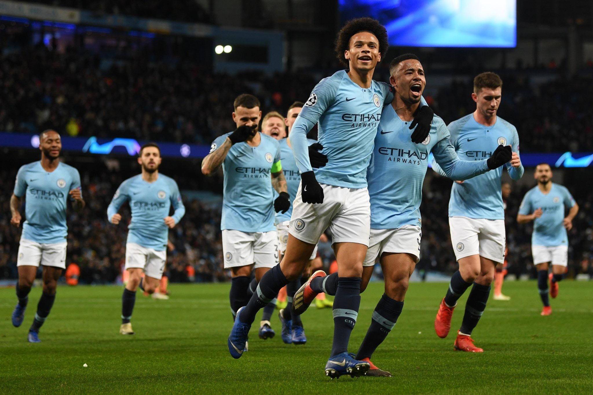 通过对比其 通过对比其