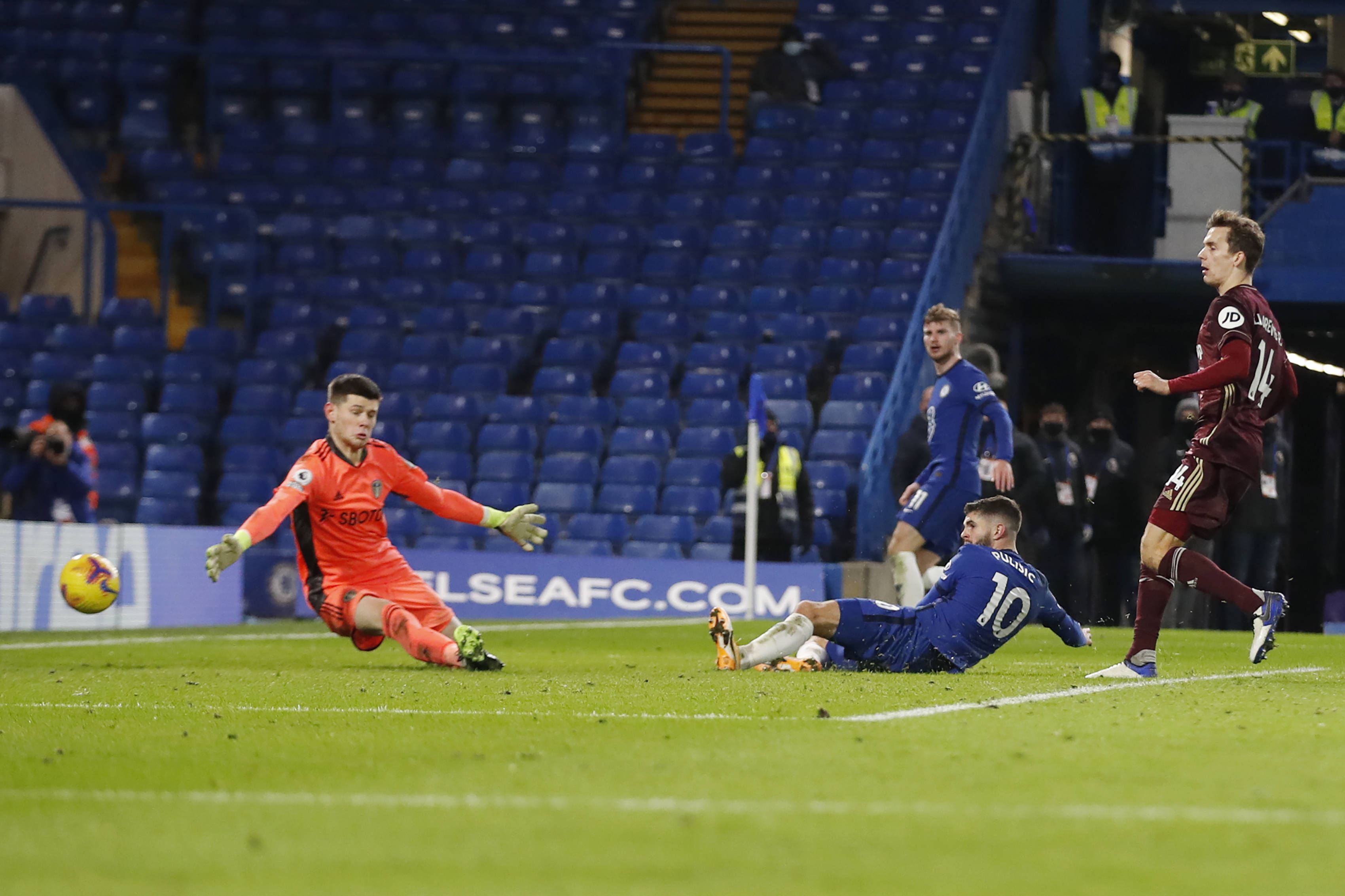 依旧在英超 依旧在英超